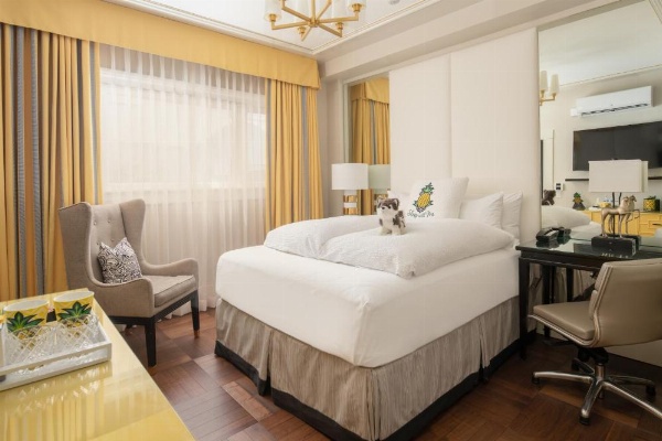 Staypineapple, An Elegant Hotel, Union Square image 8